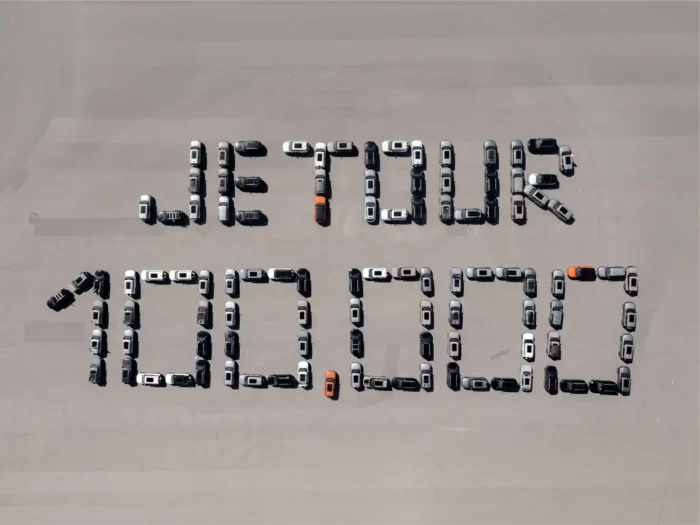 В России зарегистрировали 100-тысячную продажу автомобиля Jetour